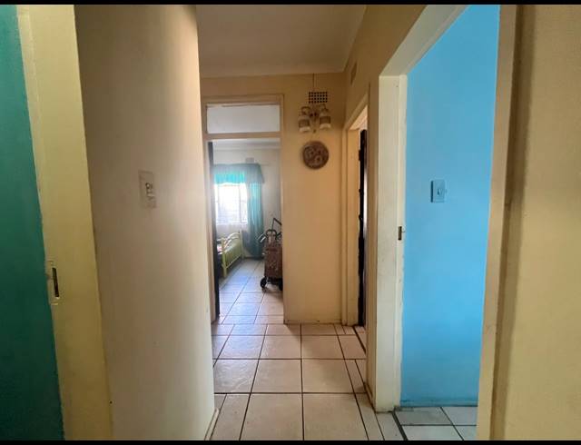 3 BEDROOM HOUSE FOR SALE IN BLUFF
